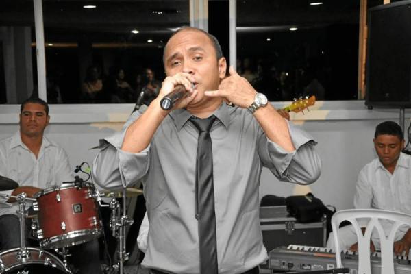 17vgale01b004_big_tp