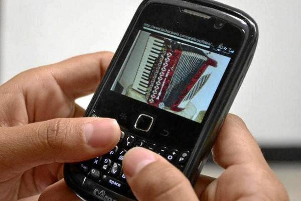 04vgale01b016_big_ce