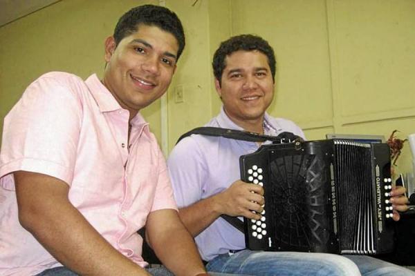 09vgale01b003_big_tp