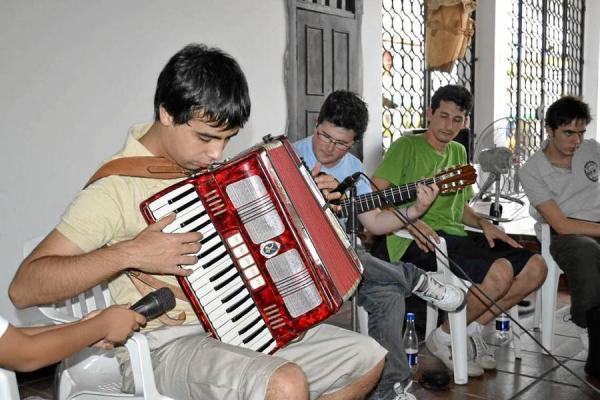 11vgale01b001_big_ce