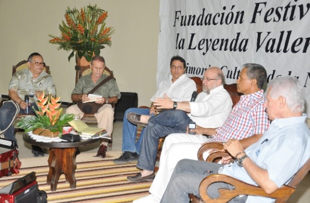 Conversatorio Daniel Samper Pizano