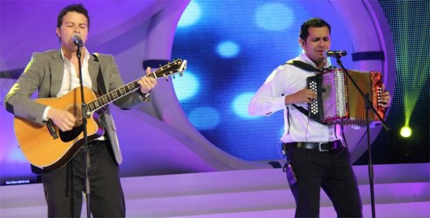 124221-GUSI BETO1se12