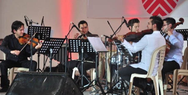 cuarteto_libertadores_en_plena_actuacion_