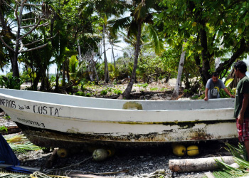 Este es el bote en el que Alvarenga recorrió más de 12.000 kilómetros desde México hasta las Islas Marshall. Tardó 450 días en llegar a tierra firme.