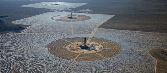 inauguran-la-planta-solar-mas-grandel-del-mundo-588x257