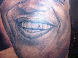 El tatuaje de los 9 millones de pesos en homenaje a Diomedes Díaz 1