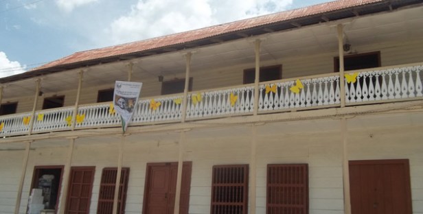 esta_casa_donde_vivio_el_padre_de_garcia_marquez_ubicada_en_el_centro_de_since