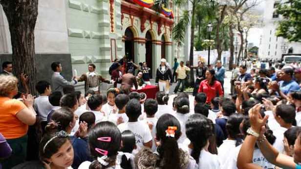 fiesta de independencia caracas