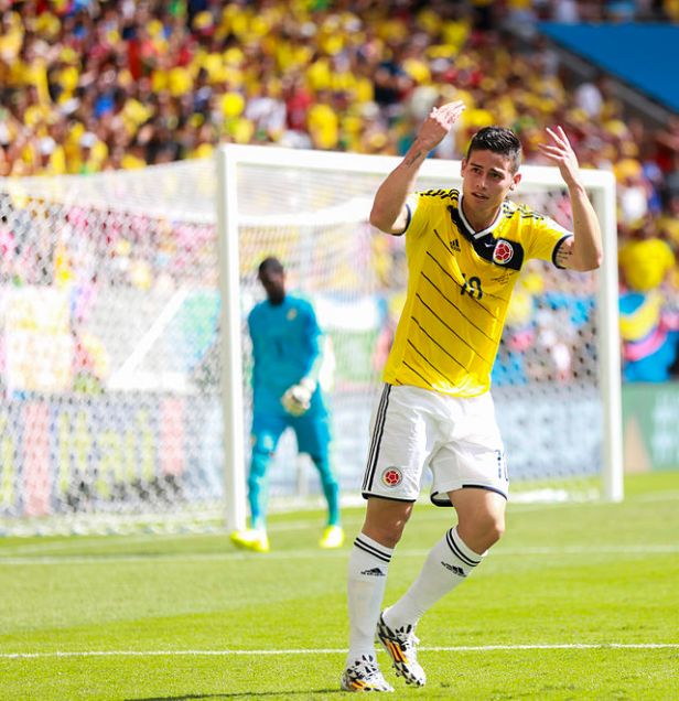 James Rodríguez jugando para Colombia en Brasil 2014.