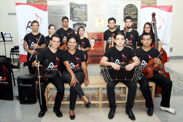 Domingo_3_8_2014@@RED1-600