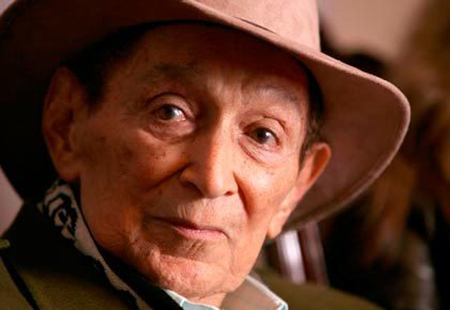 Congresista propuso crear cátedra de Rafael Escalona, lo mismo que ponerle el nombre del maestro a la vía Valledupar-San Juan del Cesar.