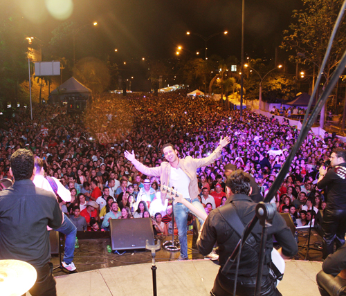 MARTIN ELIAS Y ROLANDO