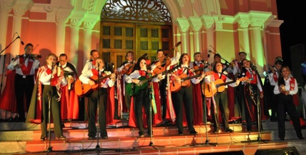 4c_tuna_mayor_corazonista