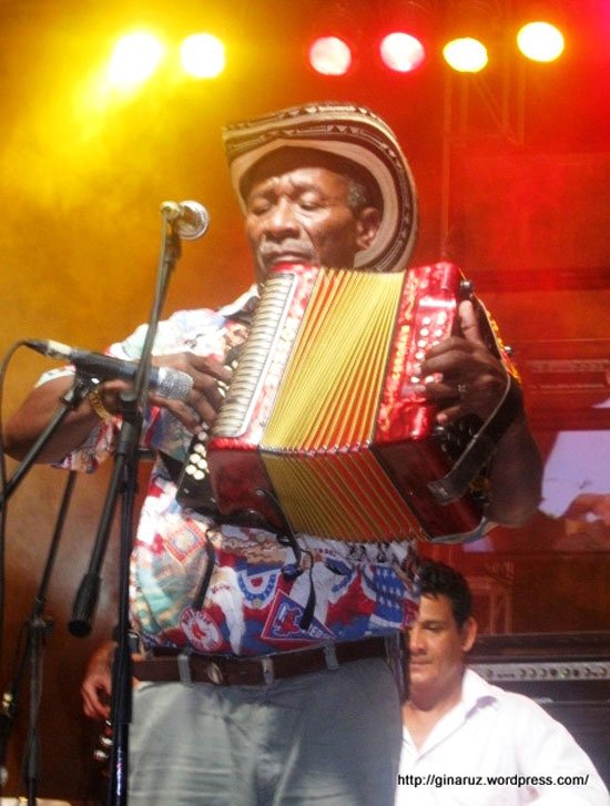 ENRIQUE-DIAZ-INTERNET