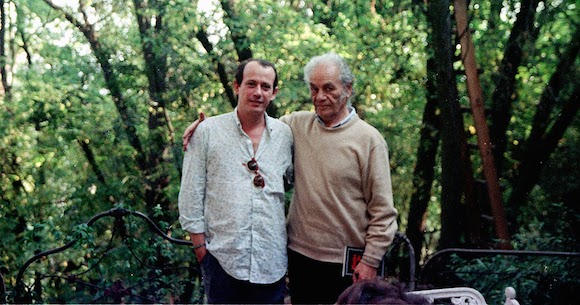 Nicanor Parra con Silvio Rodríguez. Foto: Segunda Cita.