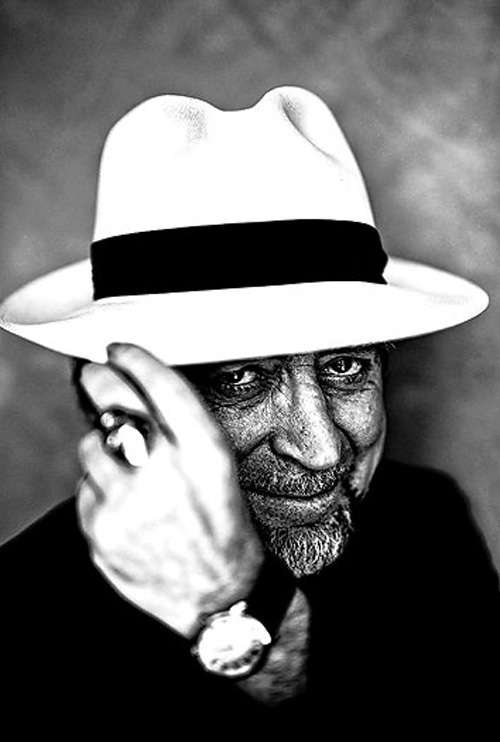 p1gacetaoct5-14n1photo04