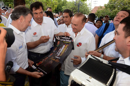 Invitación al Presidente Santos al Festival Vallenato. Foto Adamis Guerra