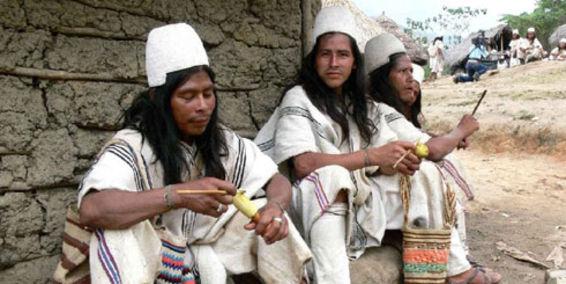 indigenas_arhuacos