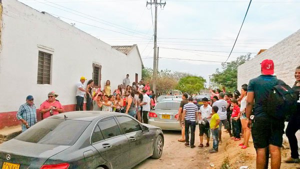 Aspecto de los turistas en la Ventana Marroncita.