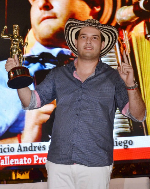 Mauricio Andrés de Santis Villadiego, Rey Profesional 2015