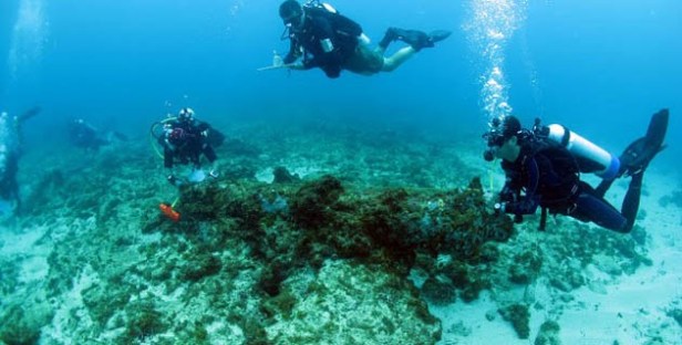 buzos_en_cartagena_buscan_tesoro