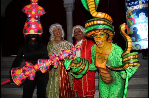 Los actores festivos estuvieron en el lanzamiento // ZENIA VALDELAMAR