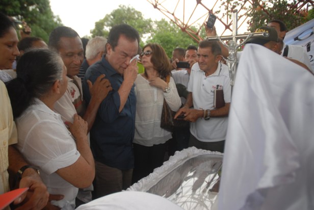 Despedida de Calixto Ochoa 1.-