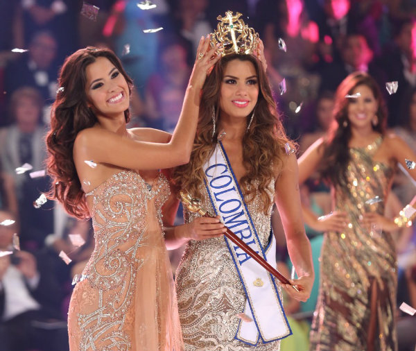 Paulina Vega-Miss Universo 2014 y Ariadna Gutierrez, virreina universal 2015