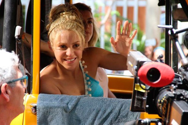 shakira220516