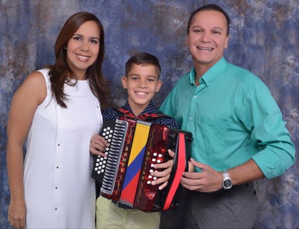 Sus padres, Ronaldo Molina Gómez y Vicky Ballestas Arnedo