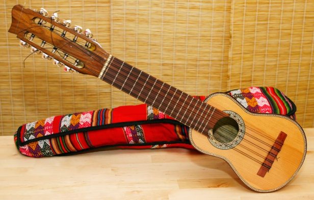 bolivian-charango