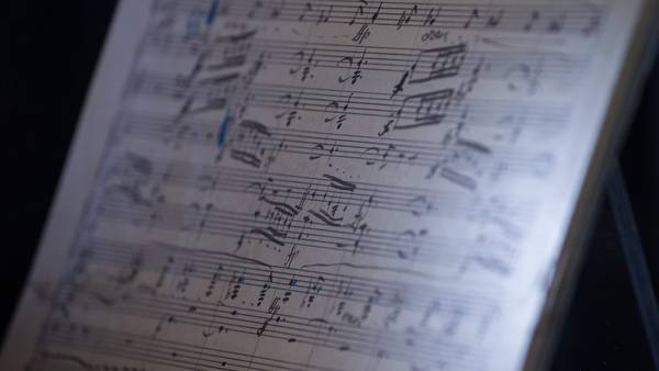 partitura-mahler-cara-historia-afp_claima20161129_0057_28