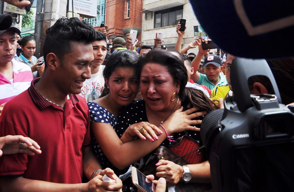 Ay Dios mío se fue mi chiquitico”: mamá de Martín Elías a su llegada a la  clínica – portalvallenato.net