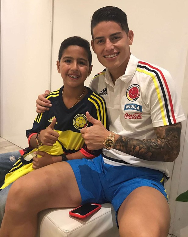 James Rodríguez y Martín Elías Jr.