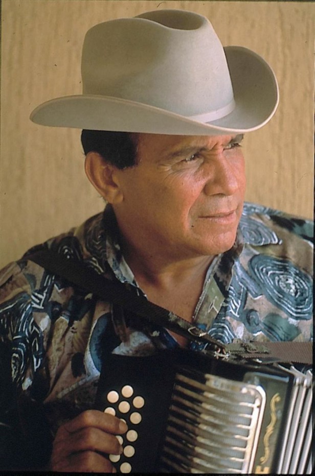 Nicolás Elías Mendoza Daza-940