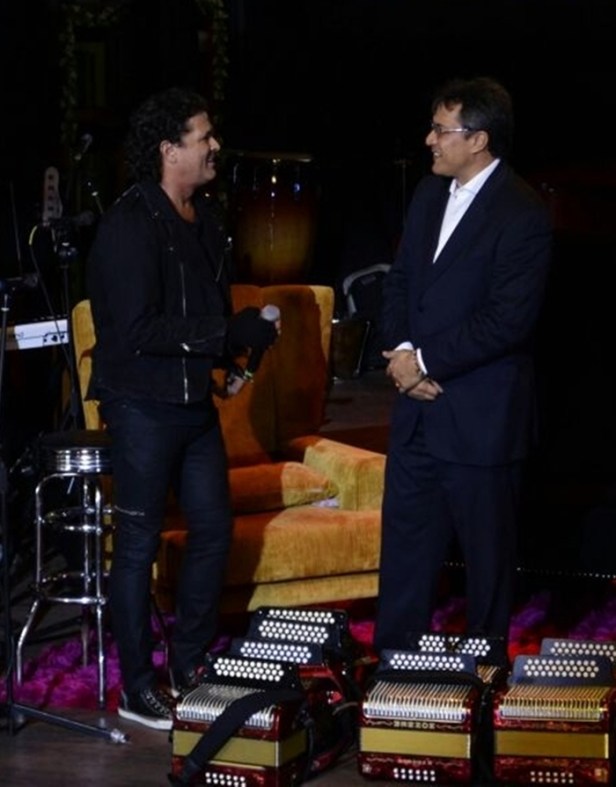 Rueda de Prensa Carlos Vives y Rodolfo Molina