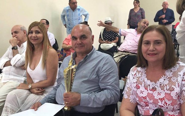 Con el Consul de Líbano, en el Auditoria del Banco de la Republica. 14 de Octubre