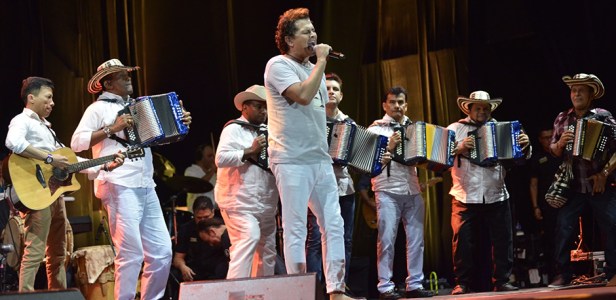 Carlos Vives y los Reyes Vallenatos