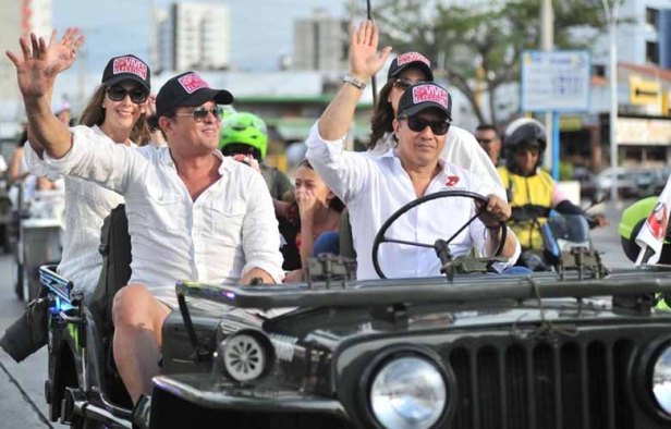 Desfile de Jeep Willy Parranderos en Santa Marta 1