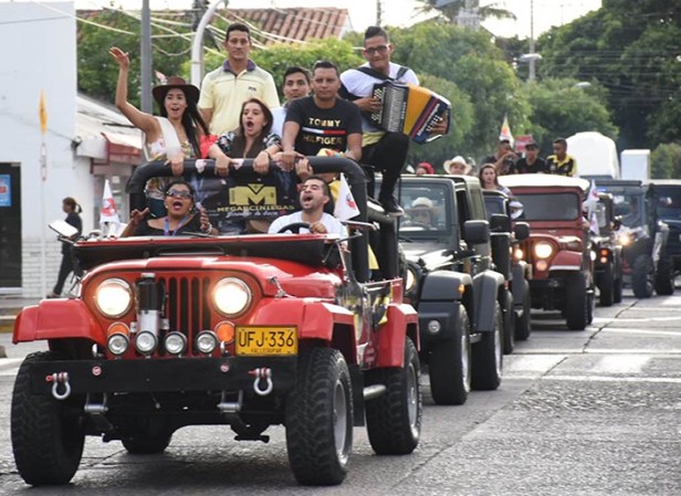 Desfile de Jeep Willys Parranderos en Valledupar 2 Foto Fundación FLV