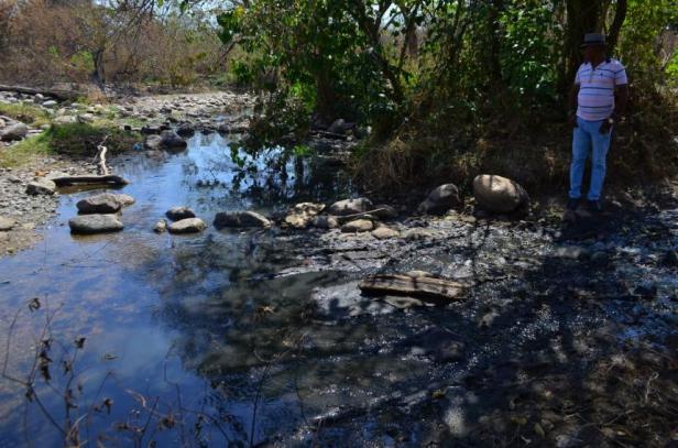 rio_mariangola_cesar copia.contaminado